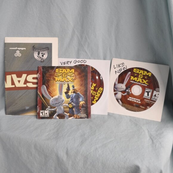 Sam & Max Season One (book & game only, no box) poster 2007 PC CD-Rom